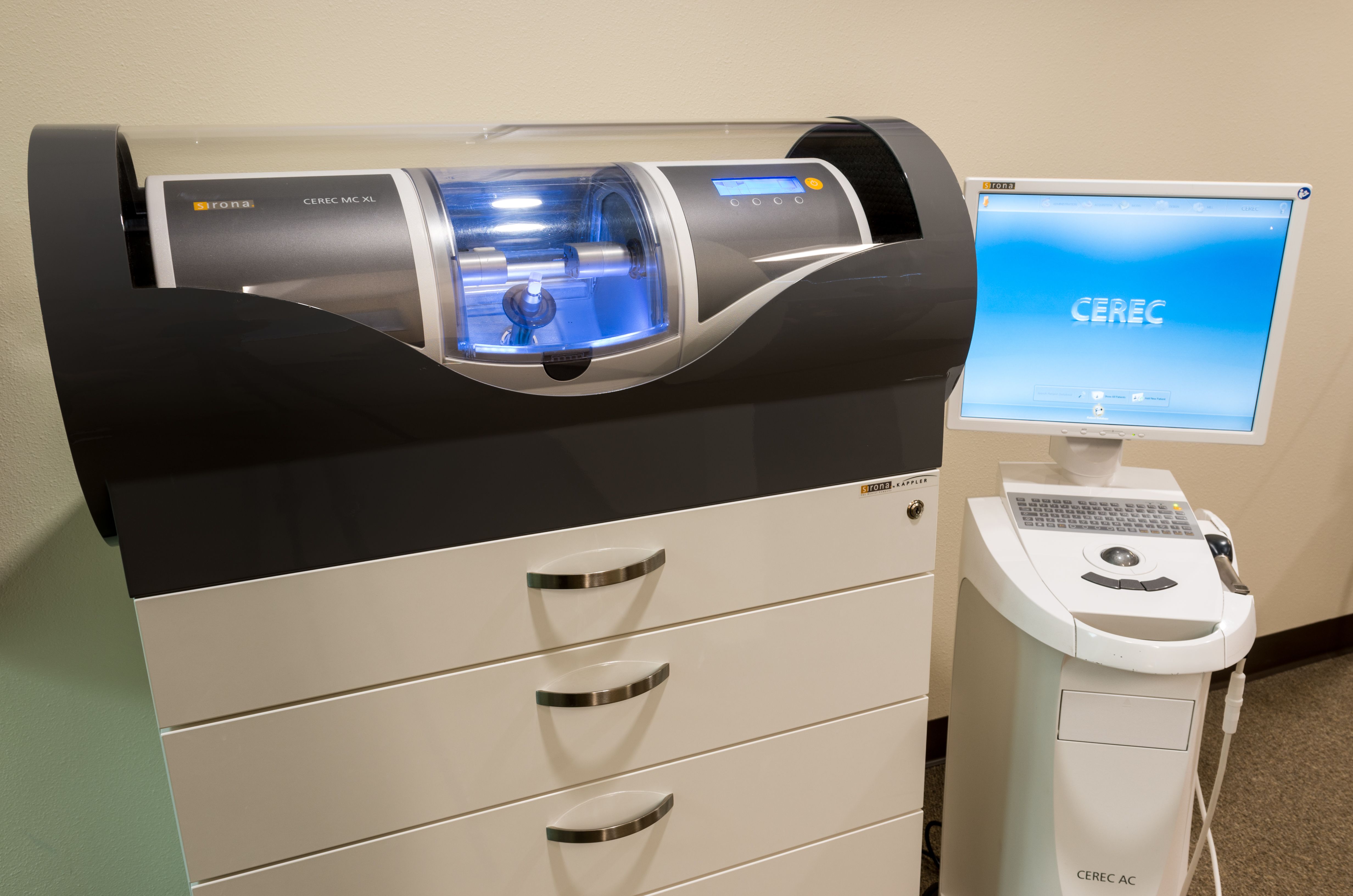 CEREC same-day crown unit